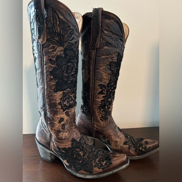 LIKE NEW Old Gringo Nicolette Black & Brown Boots - Picture 2 of 8